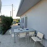 Appartement House With Sea Breeze-anemelia