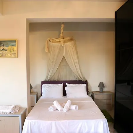 House With Sea Breeze-anemelia 纳夫普利翁