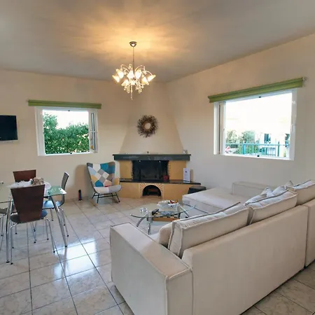Apartment House With Sea Breeze-anemelia