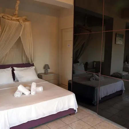 House With Sea Breeze-anemelia * 纳夫普利翁