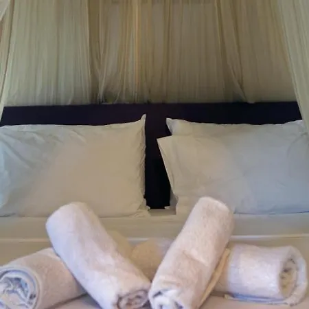 House With Sea Breeze-anemelia Apartmán